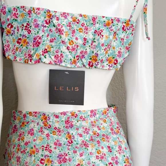 NWT LE LIS Floral 2 Piece Set Crop Top High Waist Mini Skirt Co Ord Small - Picture 7 of 9